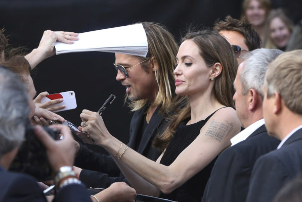 Angelina Jolie pic #609023