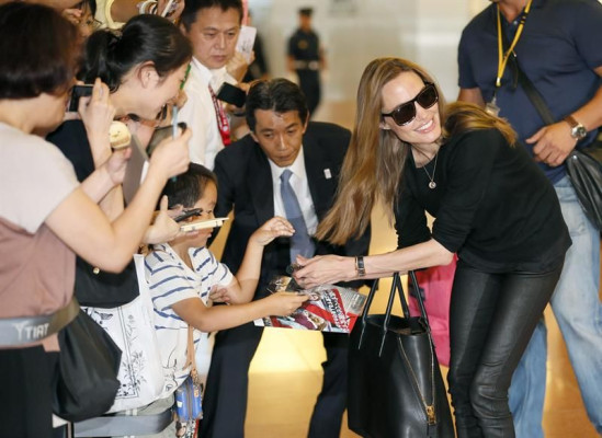 Angelina Jolie pic #624352