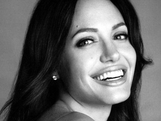 Angelina Jolie pic #121716