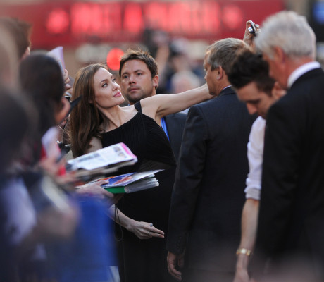 Angelina Jolie pic #611784
