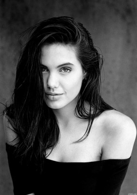 Angelina Jolie pic #436248