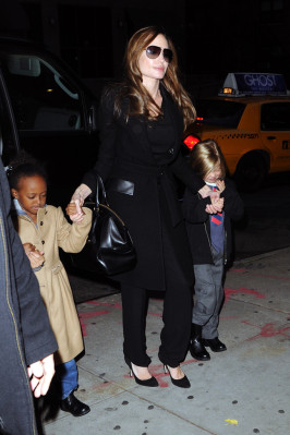 Angelina Jolie pic #426922
