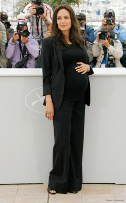 Angelina Jolie pic #141355