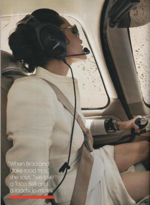Angelina Jolie pic #213621