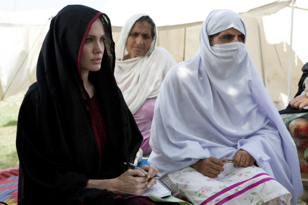 Angelina Jolie pic #285523