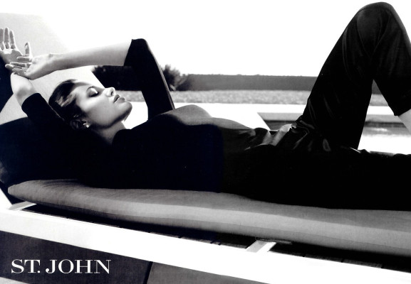 Angelina Jolie pic #79324