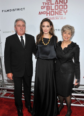 Angelina Jolie pic #427577