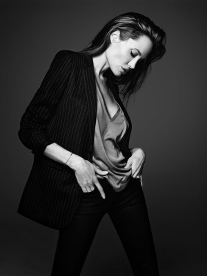Angelina Jolie pic #699554