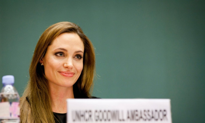 Angelina Jolie pic #481340