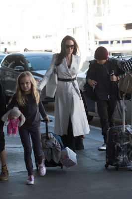 Angelina Jolie pic #916137
