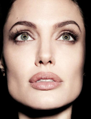 Angelina Jolie pic #628829
