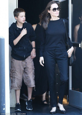 photo 28 in Angelina Jolie gallery [id1107781] 2019-02-20 00:00:00