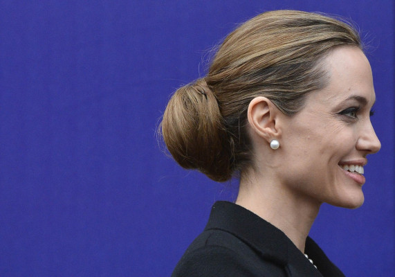 Angelina Jolie pic #611208