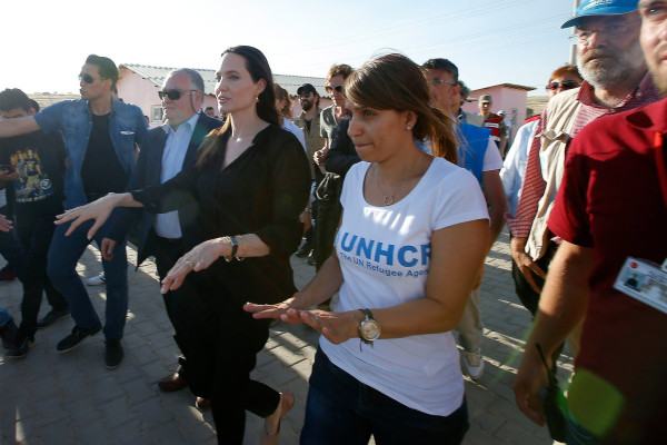 Angelina Jolie pic #782729
