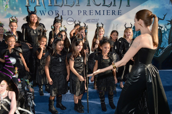 Angelina Jolie pic #708930