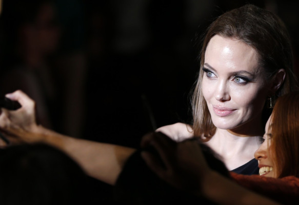 Angelina Jolie pic #624320