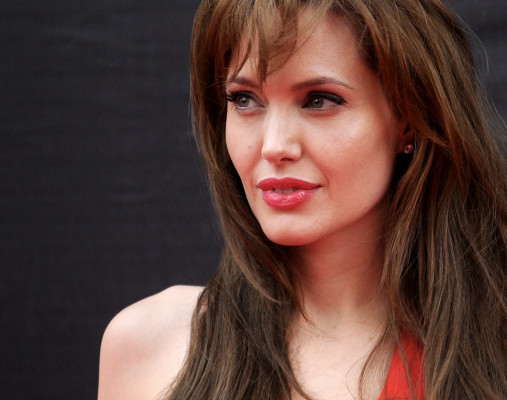 Angelina Jolie pic #273251