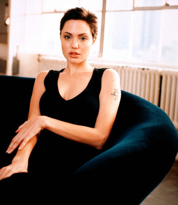 Angelina Jolie pic #213727