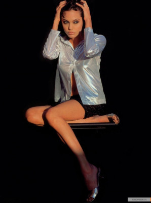 Angelina Jolie pic #104612