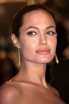 Angelina Jolie pic #225506