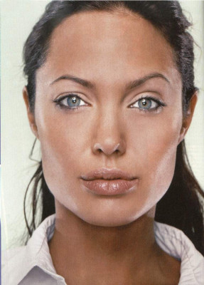 Angelina Jolie pic #74153