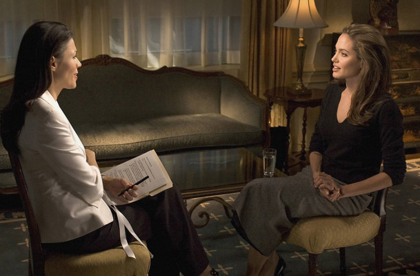 Angelina Jolie pic #443896