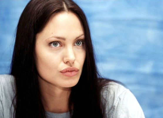 Angelina Jolie pic #556701