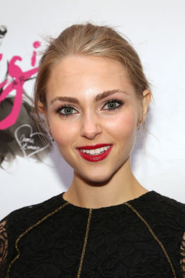 AnnaSophia Robb pic #768878
