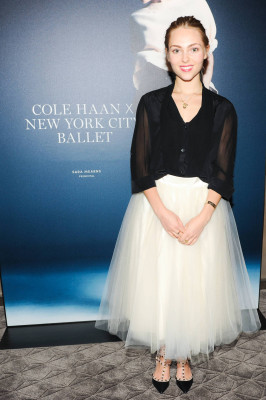 photo 5 in AnnaSophia Robb gallery [id748180] 2014-12-17 00:00:00