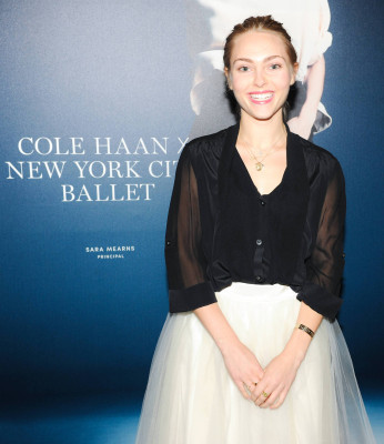 photo 4 in AnnaSophia gallery [id748183] 2014-12-17 00:00:00