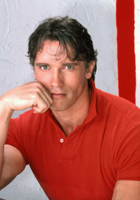 photo 20 in Schwarzenegger gallery [id561451] 2012-12-17 00:00:00
