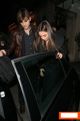 Ashton Cutcher pic #593408