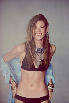 Behati Prinsloo pic #613333