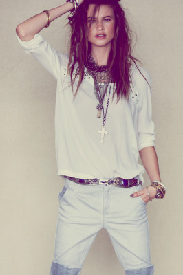 photo 8 in Behati Prinsloo gallery [id613324] 2013-06-27 00:00:00