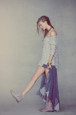 photo 5 in Behati Prinsloo gallery [id613327] 2013-06-27 00:00:00