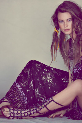 photo 14 in Behati Prinsloo gallery [id613685] 2013-06-27 00:00:00
