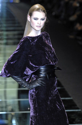 Behati Prinsloo pic #255440
