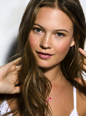 Behati Prinsloo pic #219422