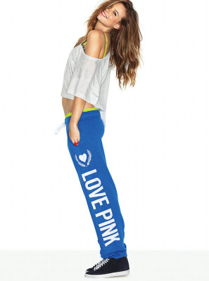 Behati Prinsloo pic #443004