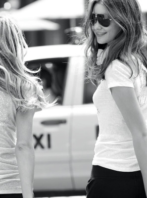 Behati Prinsloo pic #503199