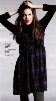 Behati Prinsloo pic #268663
