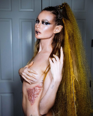 Behati Prinsloo pic #1259091