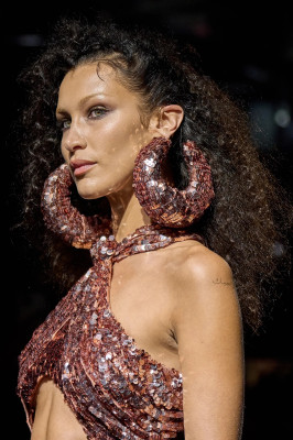 photo 9 in Bella Hadid gallery [id1311587] 2022-10-08 00:00:00