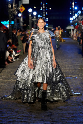 photo 11 in Bella Hadid gallery [id1311445] 2022-10-07 00:00:00