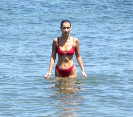 Bella Hadid pic #1049303