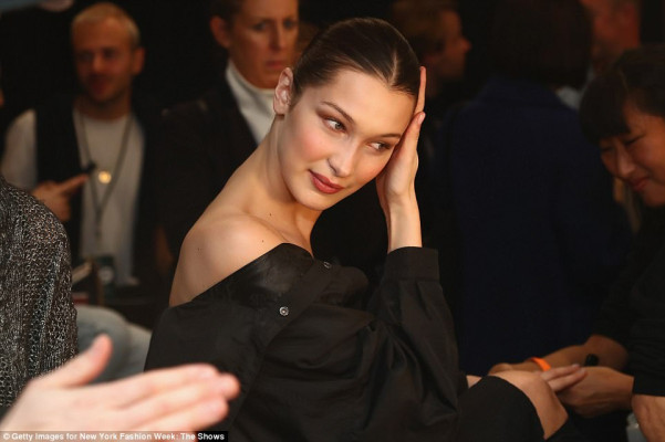 Bella Hadid pic #1013097