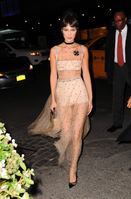 Bella Hadid pic #889022