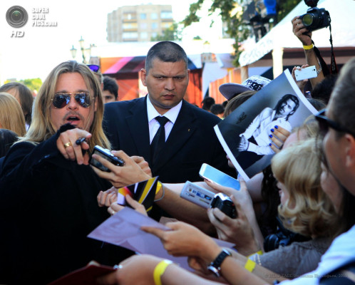 photo 5 in Brad Pitt gallery [id614088] 2013-06-29 00:00:00