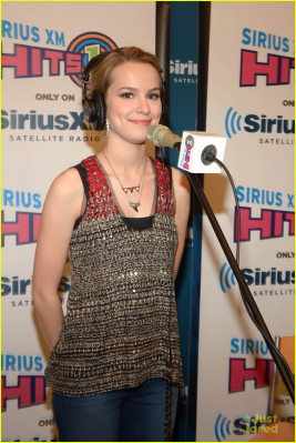 Bridgit Mendler pic #625910