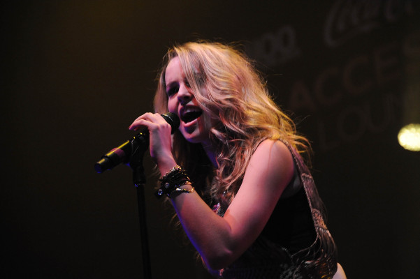 Bridgit Mendler pic #580788